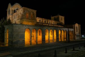 Aventura Acuática en el Río Nizao: Rafting y Natación en San Cristóbal