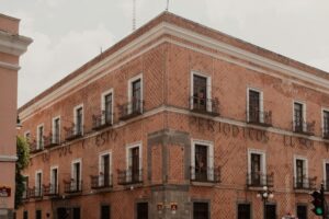Playa Blanca de Azua: El Secreto Caribeño que Debes Conocer