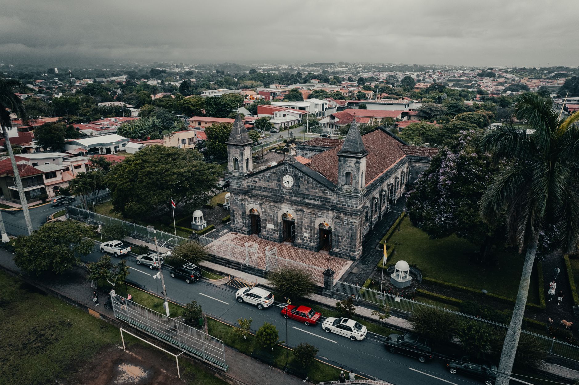 Explora la Ciudad de las Flores: Moca, RD