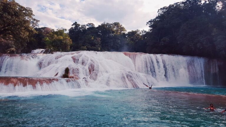 Explora las Cascadas de San Juan de la Maguana